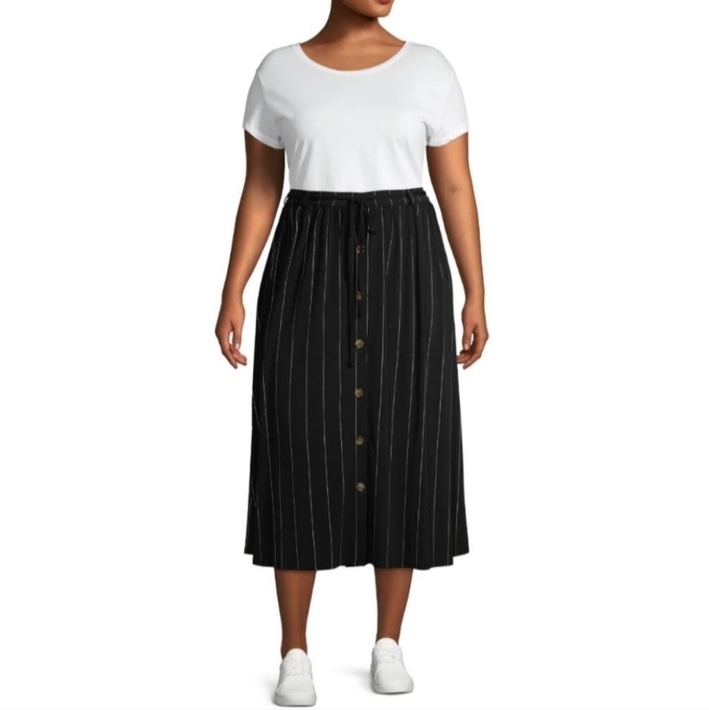 Terra & Sky Plus Skirt Button Front Maxi Black Stripe Sizes‎ 0X.